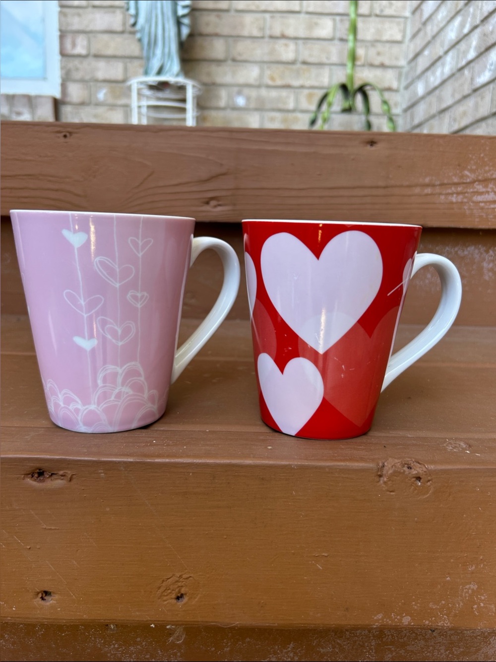 2014 Starbucks Valentines Day Pink and Red Heart Ceramic Mugs - Set of 2